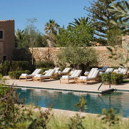 Ferrereta 5*